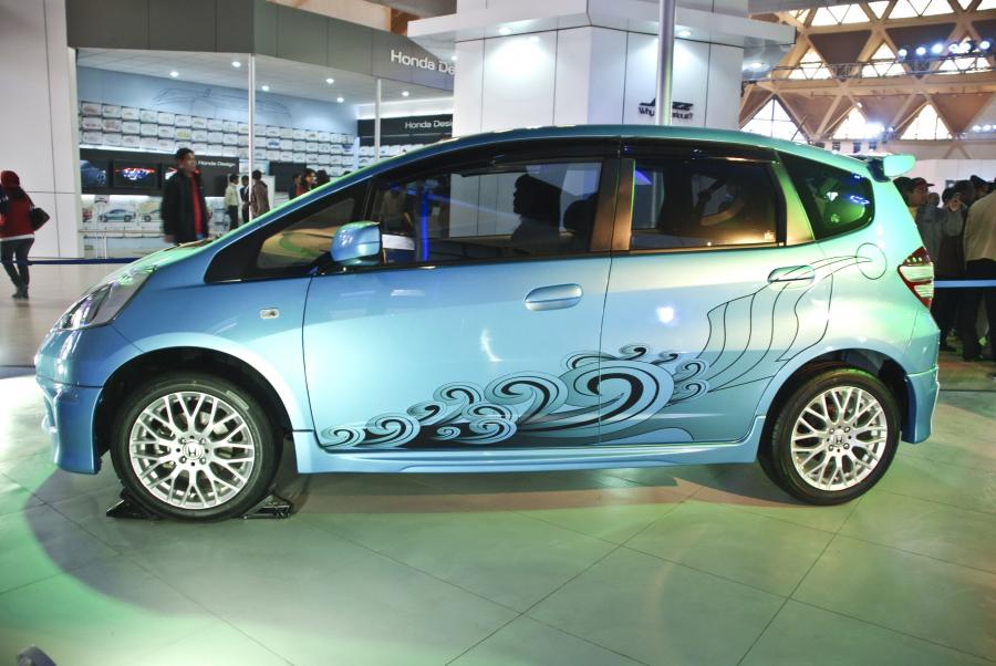  Honda Jazz 2009 года  (фото 33 из 44)